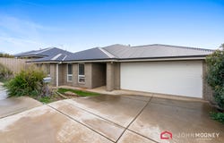 121 Bradman Drive, Boorooma, NSW 2650
