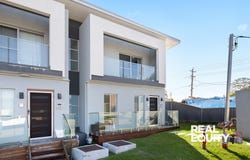 1/66-70 Ikara Crescent, Moorebank, NSW 2170