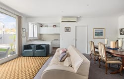2/8 Spring Road, Malvern, Vic 3144
