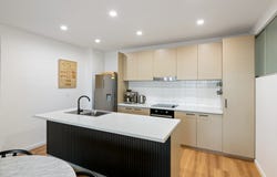 605/77 Jurgens Street, Woolloongabba, Qld 4102