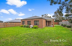 5 Breakaway Court, Bunyip, Vic 3815