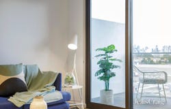 515/77 Hobsons Road, Kensington, Vic 3031