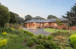 27 Cleveland Avenue, Lower Plenty, Vic 3093