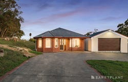 4 Smiths Road, Yellingbo, Vic 3139