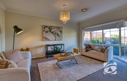 13 Dryden Court, Berwick, Vic 3806