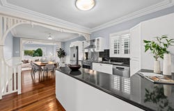 8 Muriel Avenue, Manly West, Qld 4179