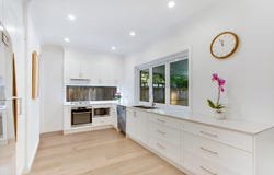 52 Valley View Circuit, Warriewood, NSW 2102