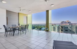 7/29 Woods Street, Darwin City, NT 0800