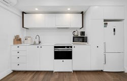 8/15 Woodlands Avenue, Breakfast Point, NSW 2137