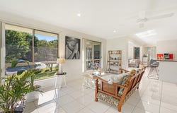 27 Waterhole Place, Bli Bli, Qld 4560