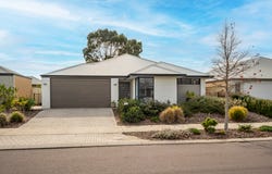 6 Pinehurst Crescent, Dunsborough, WA 6281
