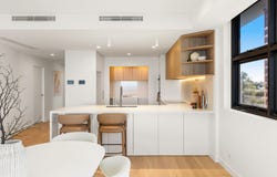 3/28 Woodcliffe Crescent, Woody Point, Qld 4019
