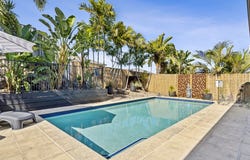 7 Minyon Court, Pacific Pines, Qld 4211