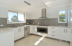 10 Leanne Court, Mount Warren Park, Qld 4207
