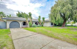 5 Leone Street, Thornlie, WA 6108