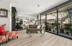206/175 Kangaroo Road, Hughesdale, Vic 3166