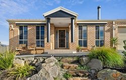 2 Golden Court, Wallan, Vic 3756