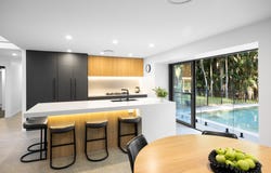 8 Firetail Court, Tanawha, Qld 4556