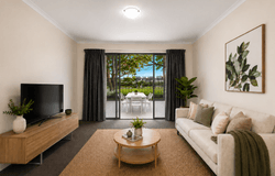 2/75 Elizabeth Jolley Crescent, Franklin, ACT 2913