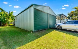 24 Reading St, Russell Island, Qld 4184