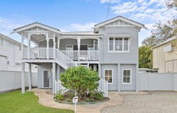 5 Waterloo Esplanade, Wynnum, Qld 4178