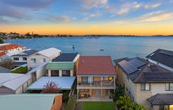 16 Ross Street, Belmont, NSW 2280