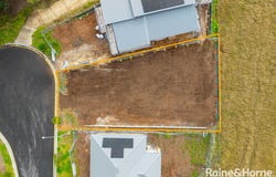 20 Catalina Place, Badagarang, NSW 2540