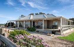 140 Split Staff Gully Road, Willowmavin, Vic 3764