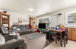 10/2-4 Salmon Street, Mentone, Vic 3194
