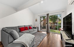 22/5 Rowe Close, Wishart, Qld 4122