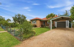 160 Third Avenue, Narromine, NSW 2821