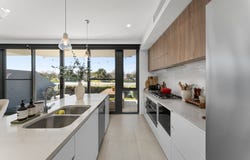 16 Maraboo Loop, North Coogee, WA 6163