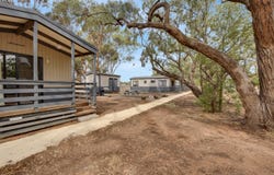 6194 Henty Highway, Hopetoun, Vic 3396