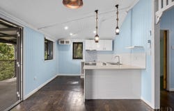 15 Vineyard Street, One Mile, Qld 4305