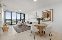 902/12 Queens Road, Melbourne, Vic 3004