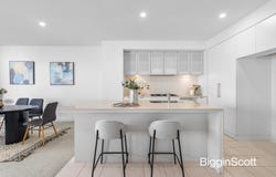 60 Waverley Park Drive, Mulgrave, Vic 3170