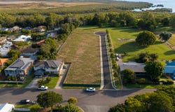 2 Farrow Crt, Ormiston, Qld 4160
