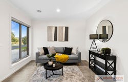 26 Queensbridge Avenue, Tarneit, Vic 3029