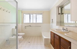 69 Liverpool Road, Clayfield, Qld 4011