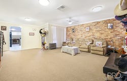 48 Dibar Drive, Hillvue, NSW 2340