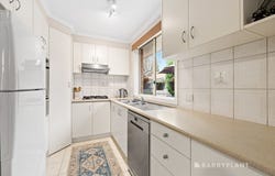 1/13 Bradley Drive, Mill Park, Vic 3082