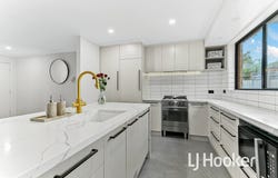 4 Ash Crescent, Pakenham, Vic 3810
