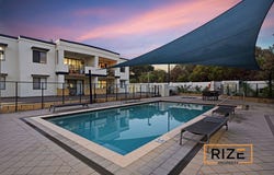 8/5 Eastleigh Loop, Currambine, WA 6028