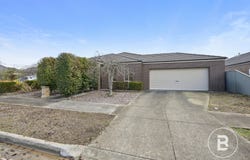 20 Macquarie Close, Delacombe, Vic 3356