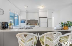 535/66 Sickle Avenue, Hope Island, Qld 4212
