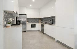 5 Hepburn Street, Dallas, Vic 3047