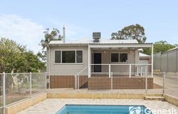 11 Harriott Street, Willagee, WA 6156
