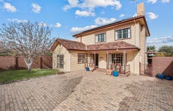 4 Kalimna Street, Bentleigh East, Vic 3165