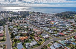 12 Henry Street, Upper Burnie, Tas 7320