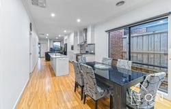 8 Freshman Avenue, Clyde, Vic 3978
